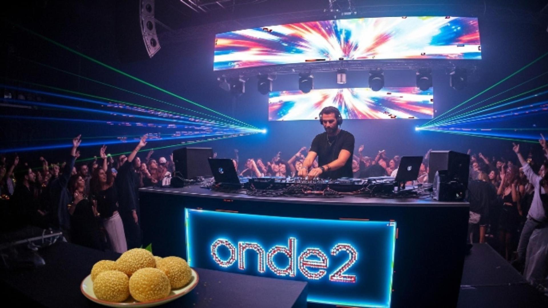 DJ "ONDE-ONDE MAK NYUSSS"