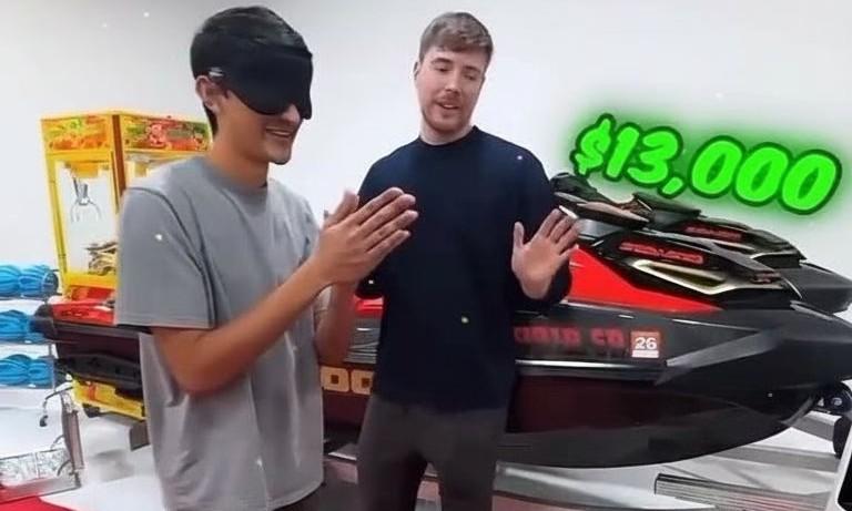 The Ultimate Prize: $250,000 & A Lamborghini! – AI-generated video on AITube
